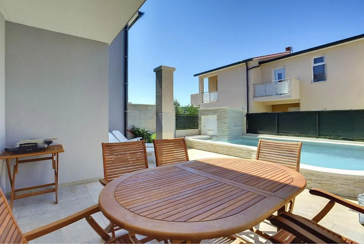 Holiday Home Baldini Banjole