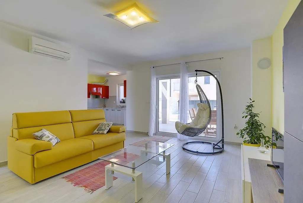 Holiday Home Baldini Banjole Apartment