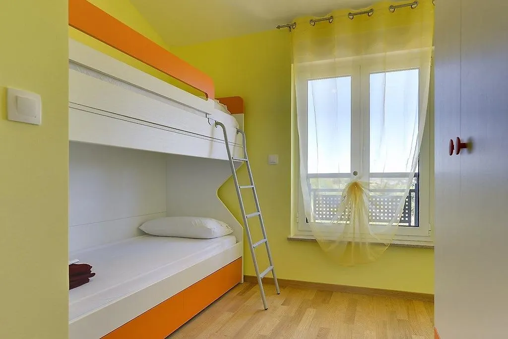 Holiday Home Baldini Banjole Apartment
