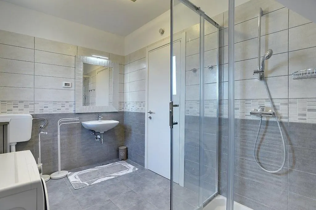 Holiday Home Baldini Banjole 0*,  Croatia